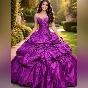 Mary’s Purple Quinceañera Prom Dress NWT ball gown